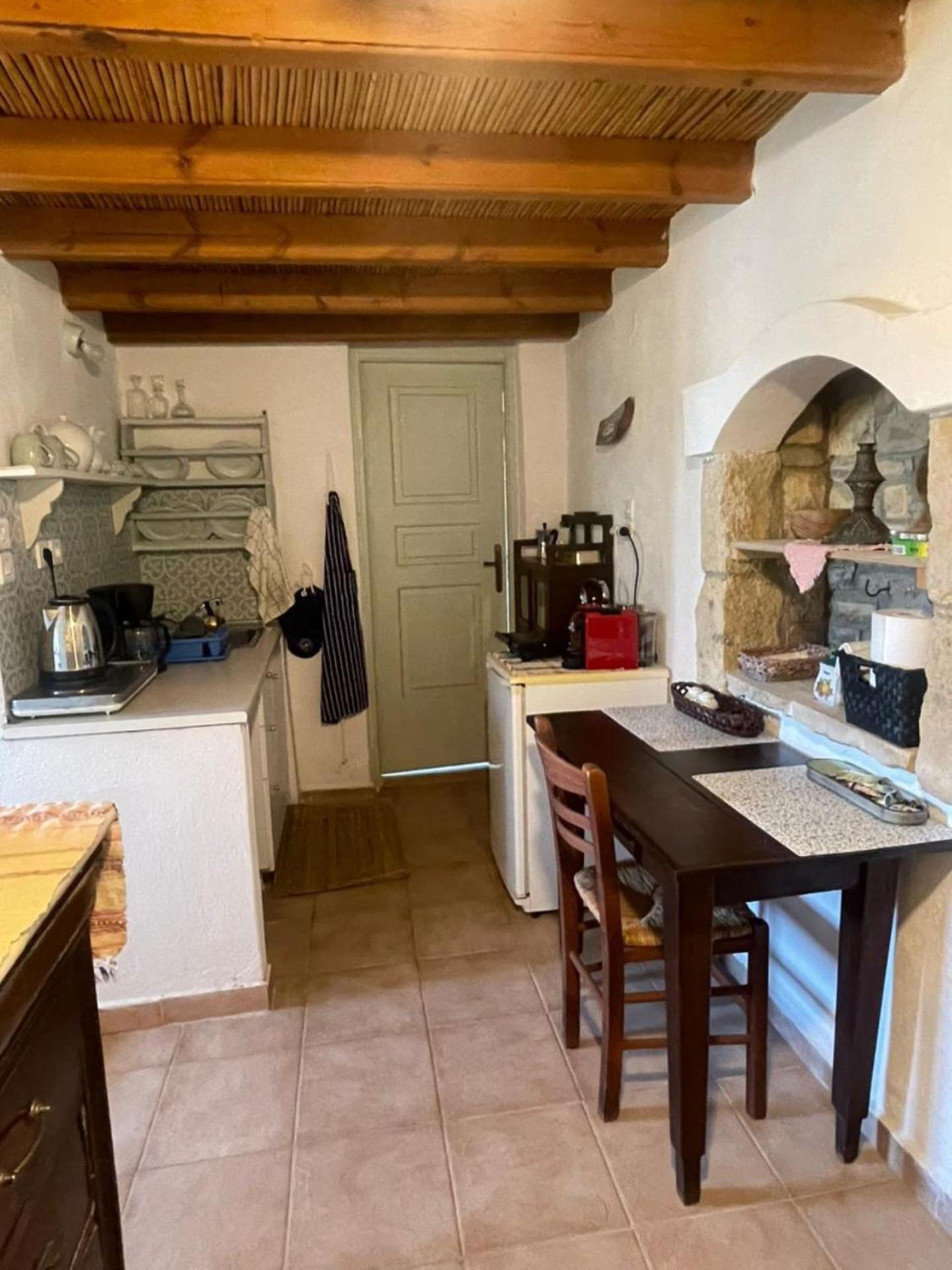 Lakkíon Petrino 2 - Traditional Lerian House מראה חיצוני תמונה